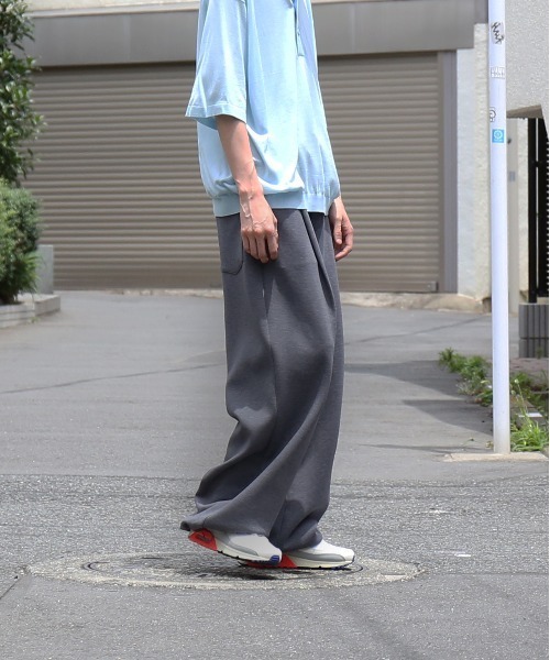 NEONSIGN（ネオンサイン）の「【EXCLUSIVE】NEONSIGN Wide tech slacks（スラックス・メンズ・ブラック系1/ブラック/ネイビー/グレー・44/46/48）」の15枚目の写真