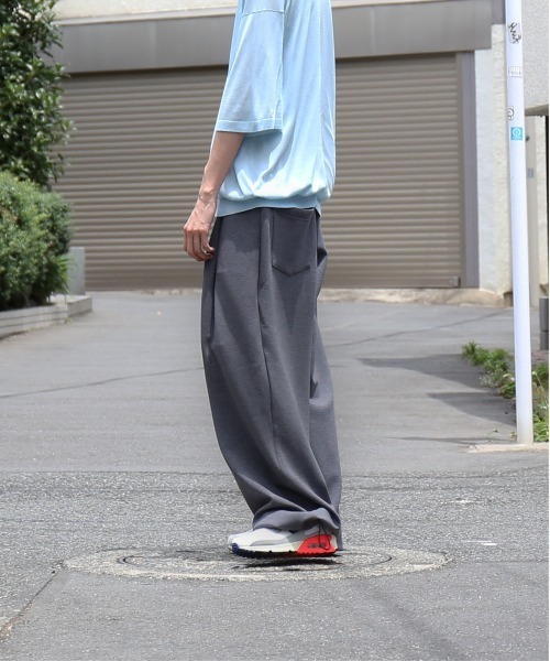 NEONSIGN（ネオンサイン）の「【EXCLUSIVE】NEONSIGN Wide tech slacks（スラックス・メンズ・ブラック系1/ブラック/ネイビー/グレー・44/46/48）」の17枚目の写真
