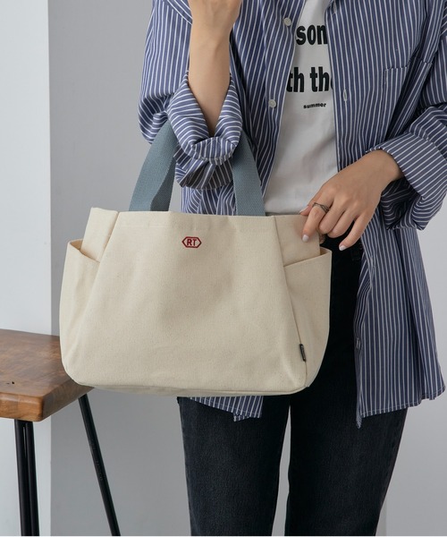 ROOTOTE(ルートート)の「【ROOTOTE】SN.デリ.パルーティ.canvas-A 3671(トートバッグ・レディース・ブラック/サックスブルー/アイボリー/ブラウン・FREE)」の6枚目の写真