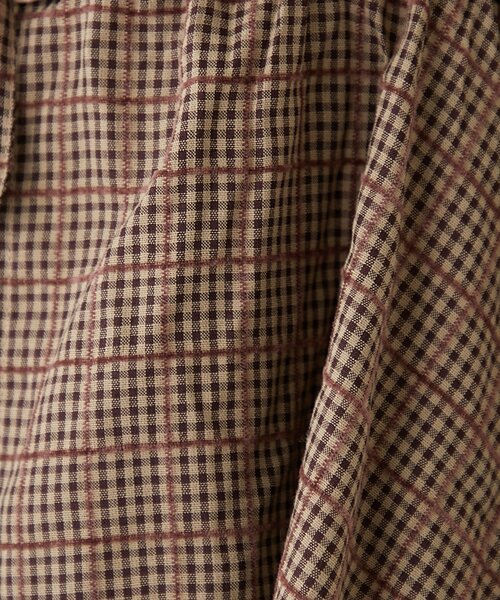 w closet（ダブルクローゼット）の「【2SETアイテム】ビスチェ付きチェックシャツ（シャツ/ブラウス・レディース・ブルー/ブラック/レッド/ブラウン・FREE）」の10枚目の写真