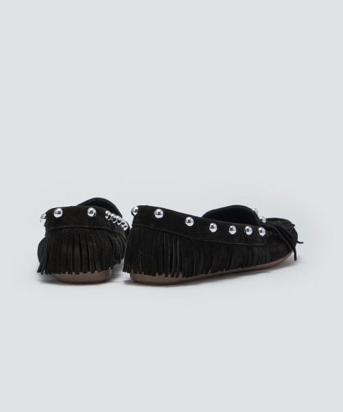 PELLICO SUNNY(ペリーコサニー)の「SACO スタッズ モカシン 1.0cm BLACK(モカシン/デッキシューズ・レディース・ブラック・35/36/37/38/39)」の4枚目の写真