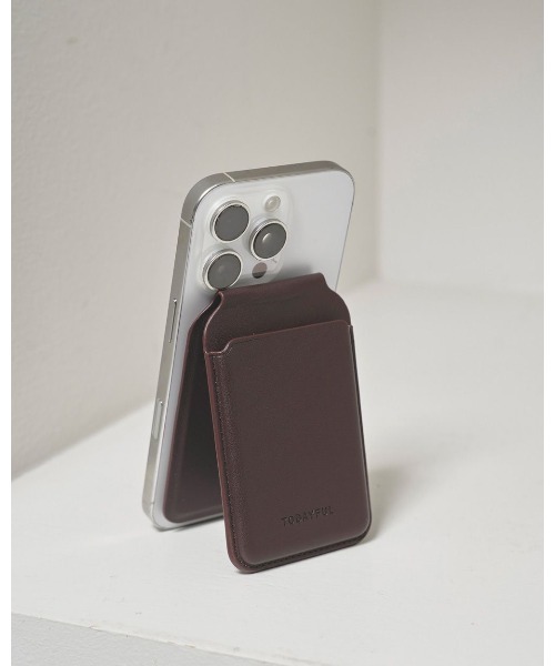 TODAYFUL（トゥデイフル）の「TODAYFUL iPhone Magnet Stand（スマホケース/カバー・レディース・ブラウン/ブラック・FREE）」の2枚目の写真