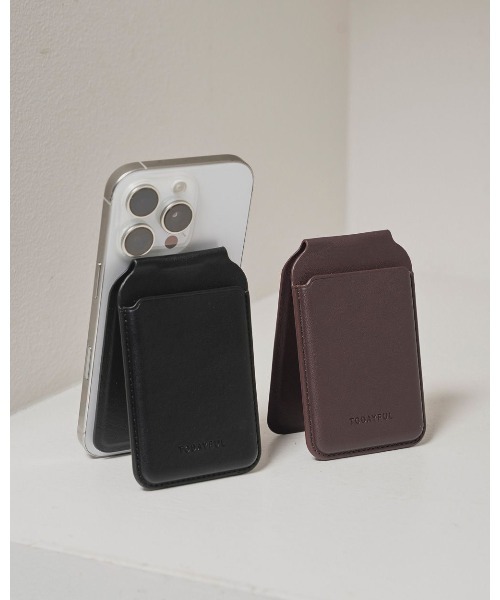 TODAYFUL（トゥデイフル）の「TODAYFUL iPhone Magnet Stand（スマホケース/カバー・レディース・ブラウン/ブラック・FREE）」の6枚目の写真