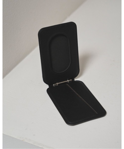 TODAYFUL（トゥデイフル）の「TODAYFUL iPhone Magnet Stand（スマホケース/カバー・レディース・ブラウン/ブラック・FREE）」の7枚目の写真