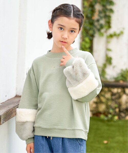 ikka（イッカ）の「袖ファー刺繍ラインストーンプルオーバー（120~160cm）（スウェット・キッズ・オフホワイト/ブルー/ダークグレー/ミント・120/130/140/150/160）」の16枚目の写真