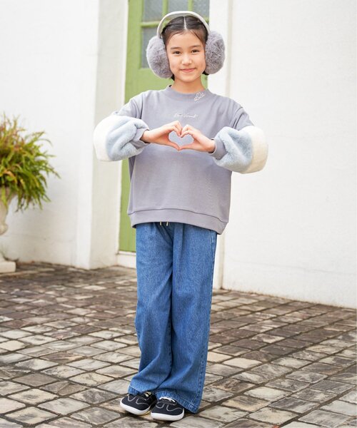 ikka（イッカ）の「袖ファー刺繍ラインストーンプルオーバー（120~160cm）（スウェット・キッズ・オフホワイト/ブルー/ダークグレー/ミント・120/130/140/150/160）」の7枚目の写真