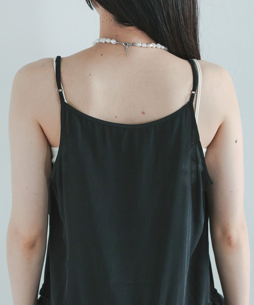 RAGEBLUE(レイジブルー)の「フリルレイヤードキャミソール(キャミソール・レディース・ホワイト/ブラック・FREE)」の15枚目の写真