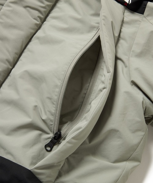 FIRST DOWN（ファーストダウン）の「ラップダウンパーカー ディクロス マウリ（ダウンジャケット/コート・メンズ・チャコール/ベージュ/ネイビー/ホワイト/セージグリーン/ブラック/ライラック・S/M/L/XL）」の11枚目の写真