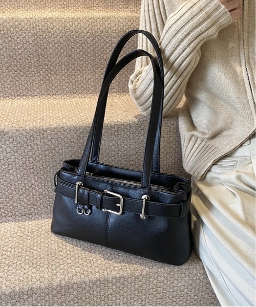 Burner(バーナー)の「【OKUOKU 0909】ベルトデザインショルダーバッグ oku-bag-24-32【GBT】(ショルダーバッグ・レディース・ブラック/ブラウン/ダークブラウン・FREE)」の8枚目の写真