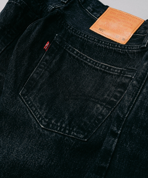 Levi's(リーバイス)の「《再入荷》LEVI’S(R)/リーバイス(R) 別注 BIG E 501(R) BLACK L30(デニムパンツ・メンズ・ブラック・38/36/34/33/32/31/30)」の5枚目の写真