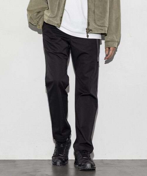 FREAK'S STORE(フリークスストア)の「ウェービングベルト スリムフィット クライミングパンツ Fabric by SOLOTEX(R)(チノパンツ・メンズ・チャコールグレー/ブラック/ベージュ/その他7・SMALL/MEDIUM/LARGE)」の15枚目の写真