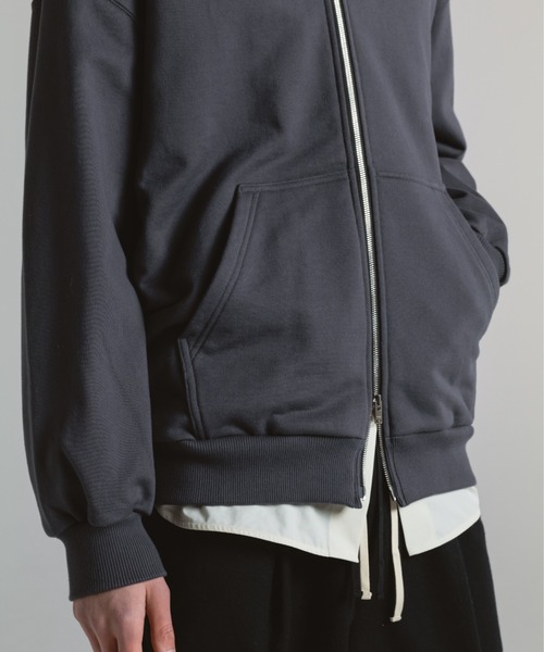 CINOH(チノ)の「HELENE SWEAT OPEN HOODIE(パーカー・メンズ・ブラック/グレー・38/46)」の9枚目の写真