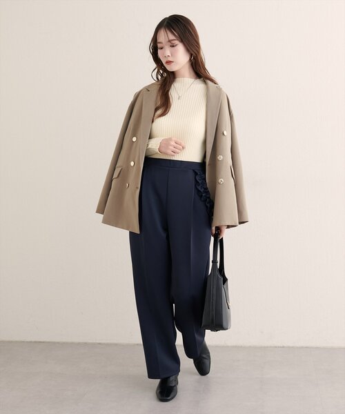 natural couture（ナチュラルクチュール）の「【WEB限定】ポケットフリルタックパンツ（スラックス・レディース・ネイビー/グレイッシュベージュ/ブラック・FREE）」の20枚目の写真