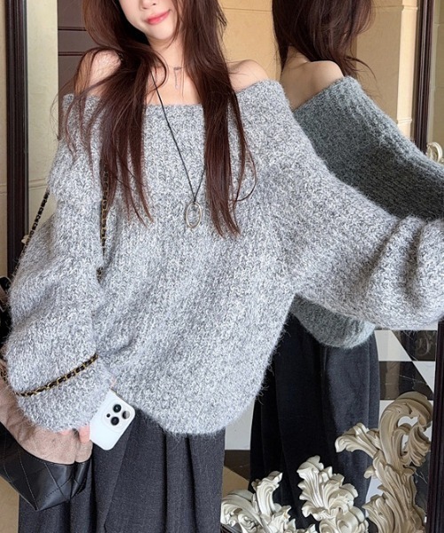 FREE STYLISTS(フリー スタイリスト)の「YUGA_YGMC Off-the-shoulder knit sweater(ニット/セーター・レディース・ライトグレー/オフホワイト・FREE)」の3枚目の写真