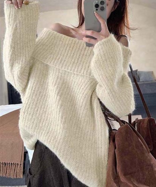 FREE STYLISTS(フリー スタイリスト)の「YUGA_YGMC Off-the-shoulder knit sweater(ニット/セーター・レディース・ライトグレー/オフホワイト・FREE)」の16枚目の写真