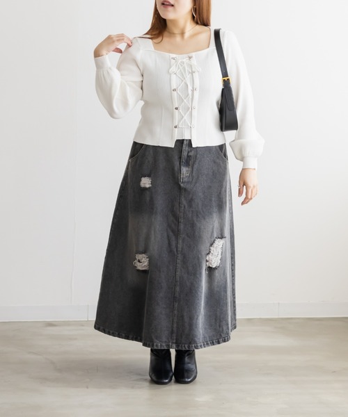 CLETTE(クレット)の「CLETTEオリジナルスクエアネックレースアップニット(ニット/セーター・レディース・ホワイト/ブルー/チャコールグレー・LL/3L/4L)」の6枚目の写真
