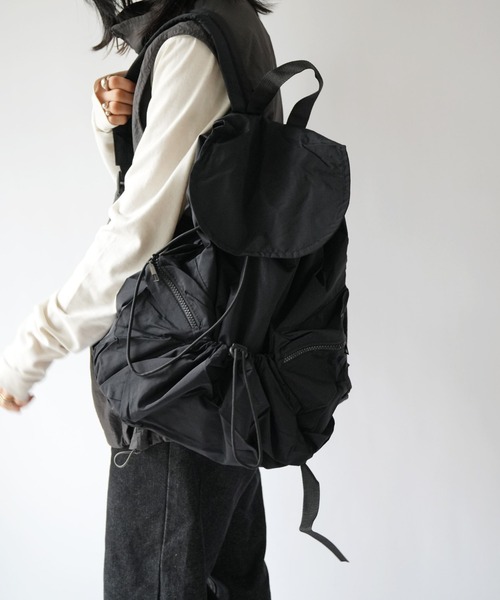 Port(ポート)の「【 Port / ポート 】 フラップ ドロスト ポケット リュック #(バックパック/リュック・レディース・ブラウン/ブラック/アイボリー・FREE)」の2枚目の写真