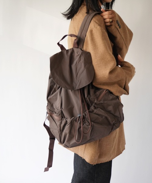 Port(ポート)の「【 Port / ポート 】 フラップ ドロスト ポケット リュック #(バックパック/リュック・レディース・ブラウン/ブラック/アイボリー・FREE)」の17枚目の写真