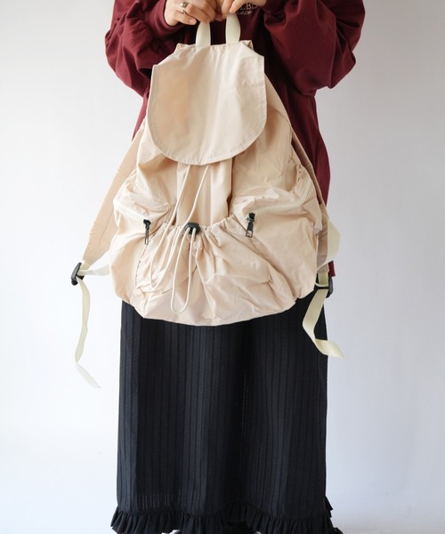 Port(ポート)の「【 Port / ポート 】 フラップ ドロスト ポケット リュック #(バックパック/リュック・レディース・ブラウン/ブラック/アイボリー・FREE)」の4枚目の写真