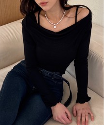 Vini（ヴィニ）の「キャミ風オフショルダー トップス（Tシャツ/カットソー）」