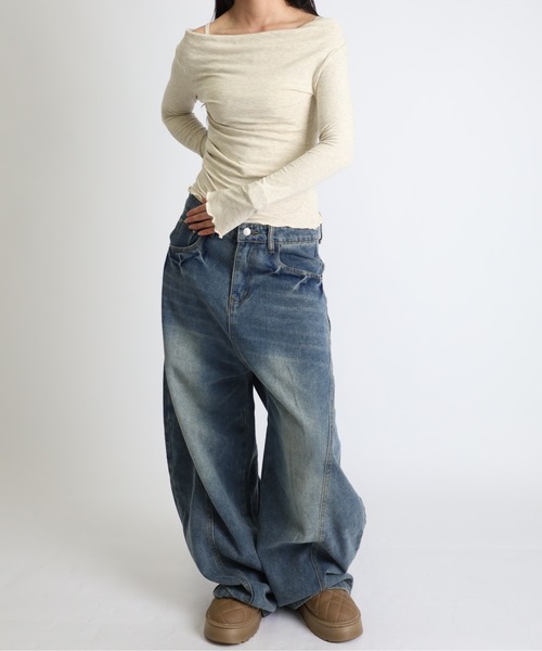 Vini（ヴィニ）の「キャミ風オフショルダー トップス（Tシャツ/カットソー・レディース・ブラック/アイボリー・MEDIUM）」の5枚目の写真