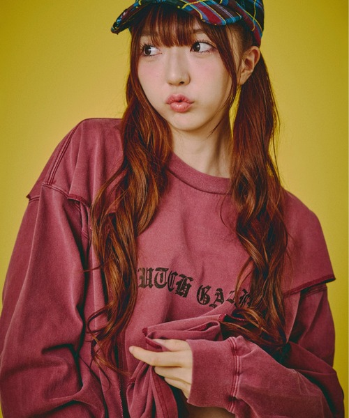 セール】GALFY-穴の向こうにわんちゃんロンTee（Tシャツ/カットソー