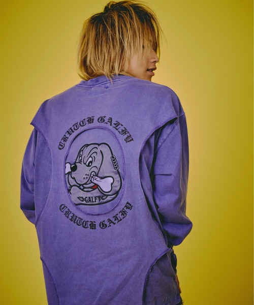 セール】GALFY-穴の向こうにわんちゃんロンTee（Tシャツ/カットソー