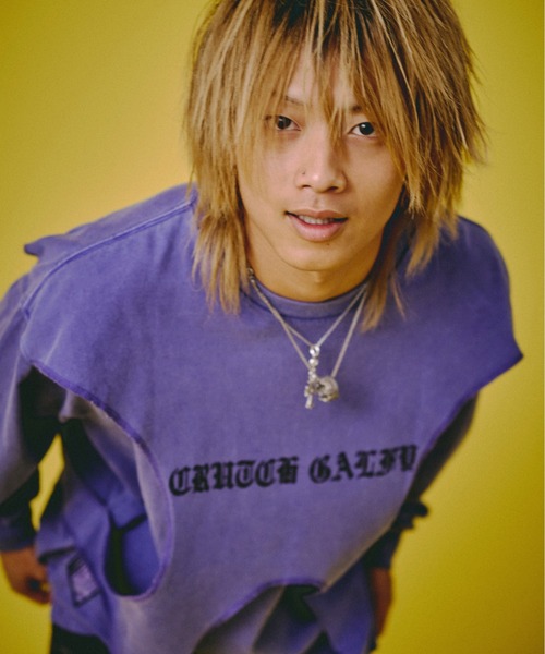 セール】GALFY-穴の向こうにわんちゃんロンTee（Tシャツ/カットソー