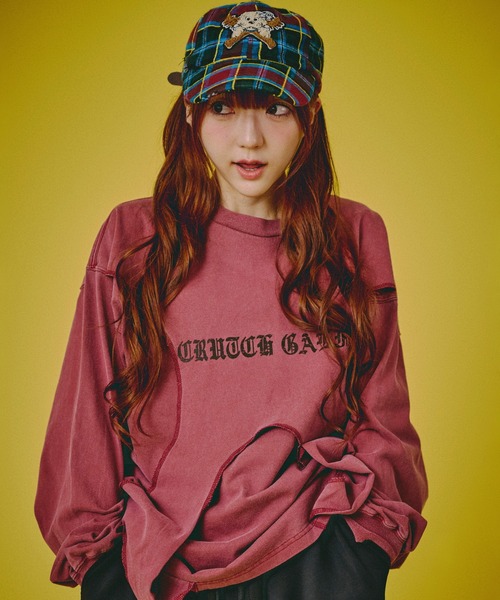 セール】GALFY-穴の向こうにわんちゃんロンTee（Tシャツ/カットソー