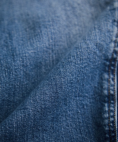GUESS JEANS(ゲスジーンズ)の「【GUESS(ゲス)】WIDE LEG TWISTED(デニムパンツ・レディース・ブルー系その他3/ブルー系その他5・L/M/S)」の14枚目の写真