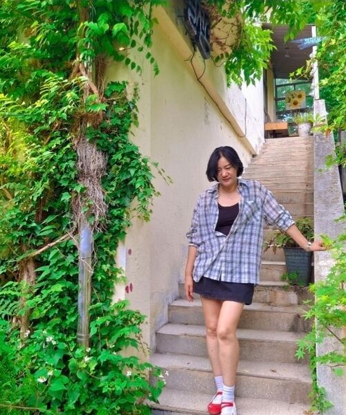 AVANDRESS(アバンドレス )の「Smith Overfit Check Shirt WHITE(シャツ/ブラウス・レディース・ホワイト・LARGE/MEDIUM/X-LARGE/SMALL)」の5枚目の写真