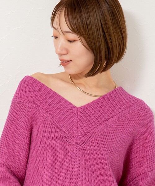 NOLLEY’S Sophi（ノーリーズソフィ）の「ブライト紡毛Vネックプルオーバー（ニット/セーター・レディース・ピンク/オフホワイト/グレー・38）」の14枚目の写真