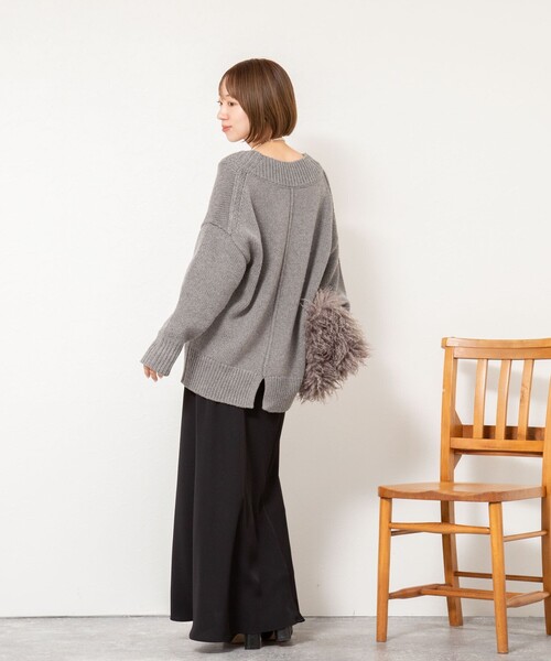 NOLLEY’S Sophi（ノーリーズソフィ）の「ブライト紡毛Vネックプルオーバー（ニット/セーター・レディース・ピンク/オフホワイト/グレー・38）」の20枚目の写真