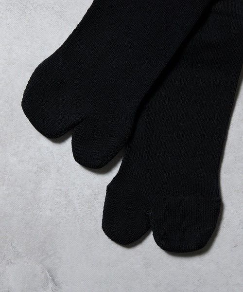 NUMBER (N)INE（ナンバーナイン）の「100% FINE COTTON PLAIN 2 PACK RIB TABI SOCKS / ファイン コットン100% プレーン 2パック リブ 足袋 ソックス（ソックス/靴下・メンズ・ホワイト/ブラック・25～27cm）」の13枚目の写真
