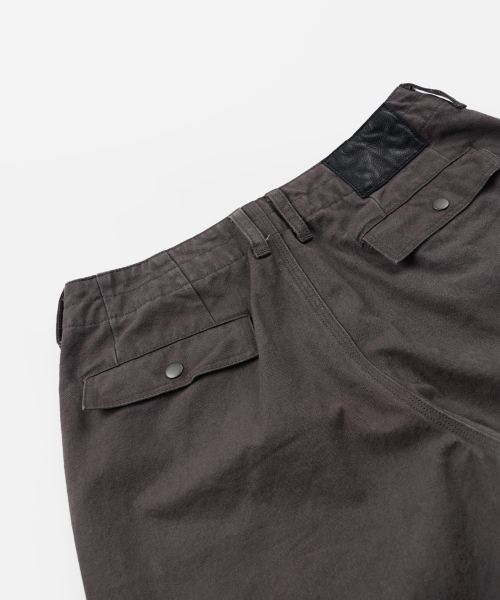 FRIZMWORKS(フリズムワークス)の「HEAVY CANVAS DESTROYED DOUBLE KNEE PANTS _ MUD(その他パンツ・メンズ・その他・SMALL/MEDIUM/LARGE/X-LARGE)」の8枚目の写真
