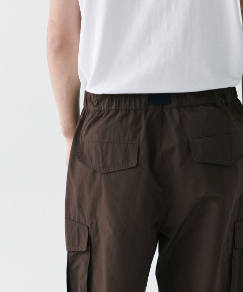 MUSINSA STANDARD（ムシンサスタンダード）の「[シティレジャー] NP ワイドベルト付きカーゴパンツ [バロックブラウン]（その他パンツ・メンズ・その他・40/38/42/36/34/32/30/31/33/26/27/28/29）」の7枚目の写真