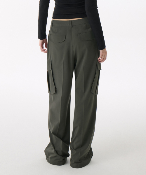 MUSINSA STANDARD WOMAN（ムシンサスタンダードウーマン）の「ウィメンズパラシュートカーゴスラックス[ダスティカーキ]（スラックス・レディース・その他・34/32/30/31/24/25/26/27/28/29）」の2枚目の写真