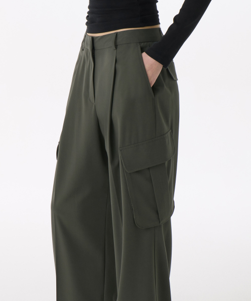 MUSINSA STANDARD WOMAN（ムシンサスタンダードウーマン）の「ウィメンズパラシュートカーゴスラックス[ダスティカーキ]（スラックス・レディース・その他・34/32/30/31/24/25/26/27/28/29）」の5枚目の写真
