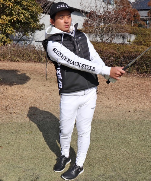 LUXE/R GOLF（ラグジュ ゴルフ）の「(RM)【LUXE/R GOLF】2WAY コンビネーション ダウン フード ベスト（ダウンベスト・メンズ・オフホワイト/チャコールグレー/ブラック・L/XL/M）」の15枚目の写真
