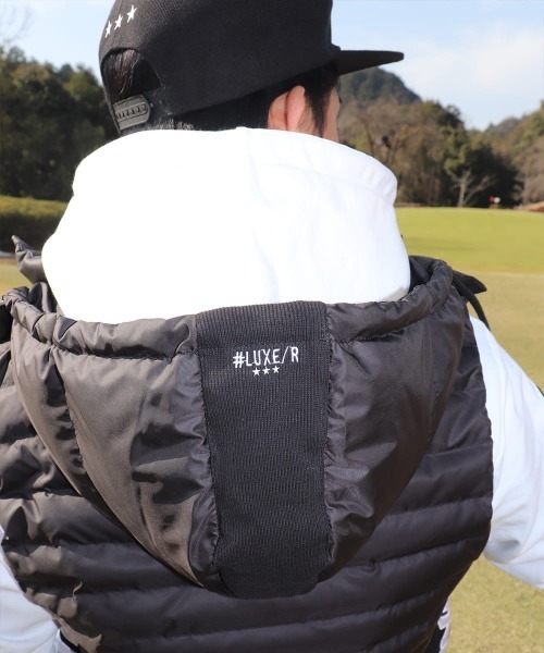 LUXE/R GOLF（ラグジュ ゴルフ）の「(RM)【LUXE/R GOLF】2WAY コンビネーション ダウン フード ベスト（ダウンベスト・メンズ・オフホワイト/チャコールグレー/ブラック・L/XL/M）」の19枚目の写真