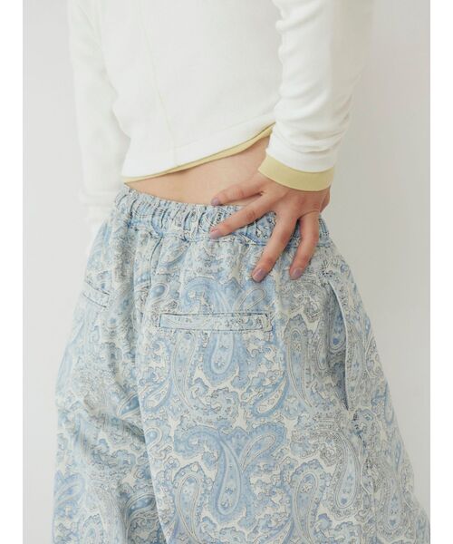 Ungrid（アングリッド）の「ペイズリーラフデニムパンツ（デニムパンツ・レディース・ブルー・FREE）」の7枚目の写真
