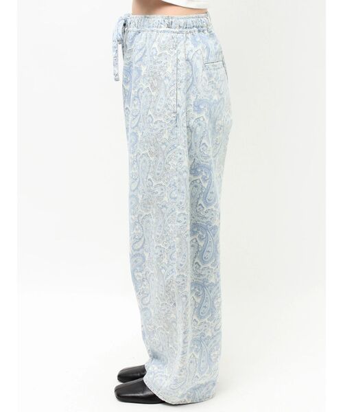 Ungrid（アングリッド）の「ペイズリーラフデニムパンツ（デニムパンツ・レディース・ブルー・FREE）」の12枚目の写真