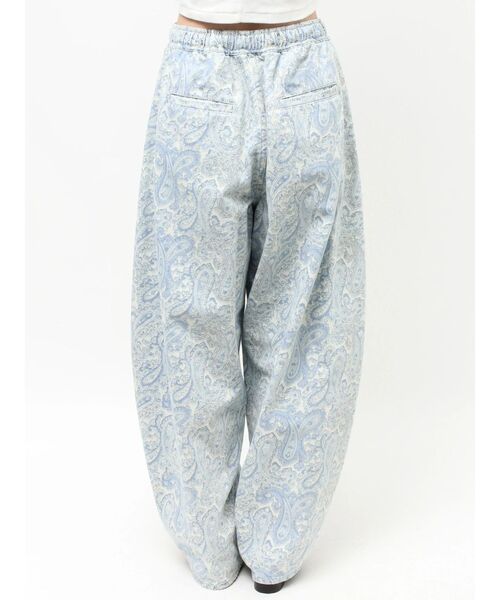 Ungrid（アングリッド）の「ペイズリーラフデニムパンツ（デニムパンツ・レディース・ブルー・FREE）」の13枚目の写真