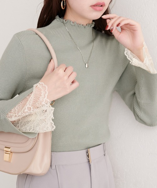 natural couture（ナチュラルクチュール）の「袖口レースもちもちリブタートル（ニット/セーター・レディース・スミクロ/ライトグレー/ボルドー/サックスブルー/ピンク/ラベンダー/ミント/イエロー/オフホワイト・FREE）」の4枚目の写真