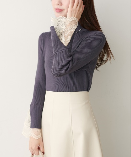 natural couture（ナチュラルクチュール）の「袖口レースもちもちリブタートル（ニット/セーター・レディース・スミクロ/ライトグレー/ボルドー/サックスブルー/ピンク/ラベンダー/ミント/イエロー/オフホワイト・FREE）」の11枚目の写真