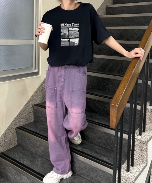 B.R.U(ブル)の「ニュースタイムズプリントTシャツ(Tシャツ/カットソー・メンズ・ホワイト/ネイビー/グレー/カーキ・FREE)」の7枚目の写真
