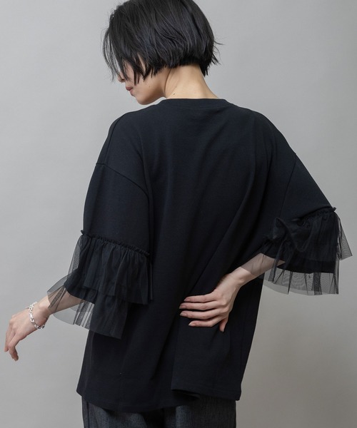 Munich（ミューニック）の「裏毛×チュールラッフルスリーブトップス（Tシャツ/カットソー・レディース・ホワイト/グレイッシュベージュ/ブラック・FREE）」の18枚目の写真
