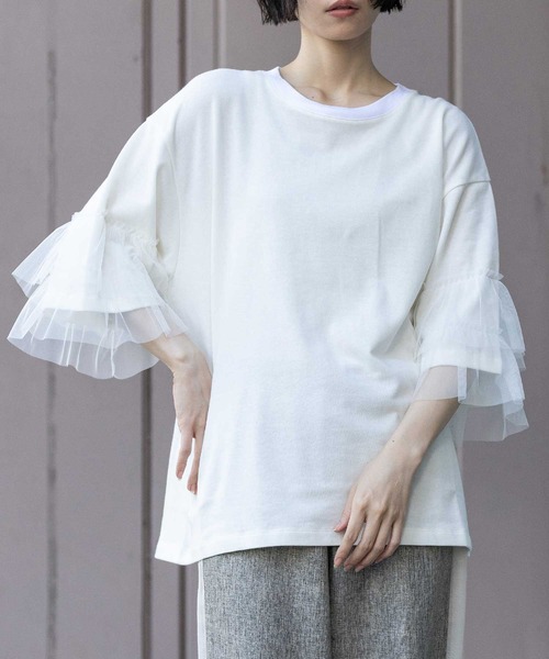 Munich（ミューニック）の「裏毛×チュールラッフルスリーブトップス（Tシャツ/カットソー・レディース・ホワイト/グレイッシュベージュ/ブラック・FREE）」の22枚目の写真