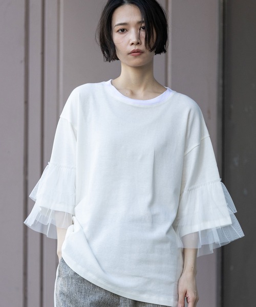 Munich(ミューニック)の「裏毛×チュールラッフルスリーブトップス(Tシャツ/カットソー・レディース・ホワイト/グレイッシュベージュ/ブラック・FREE)」の22枚目の写真