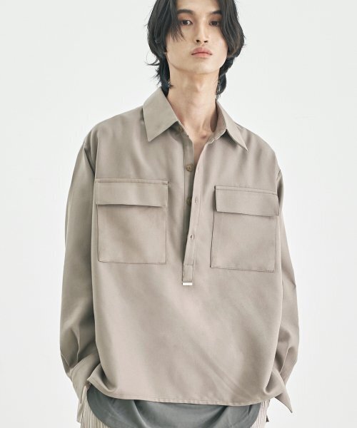 ハーフオープンクロップTシャツベージュ